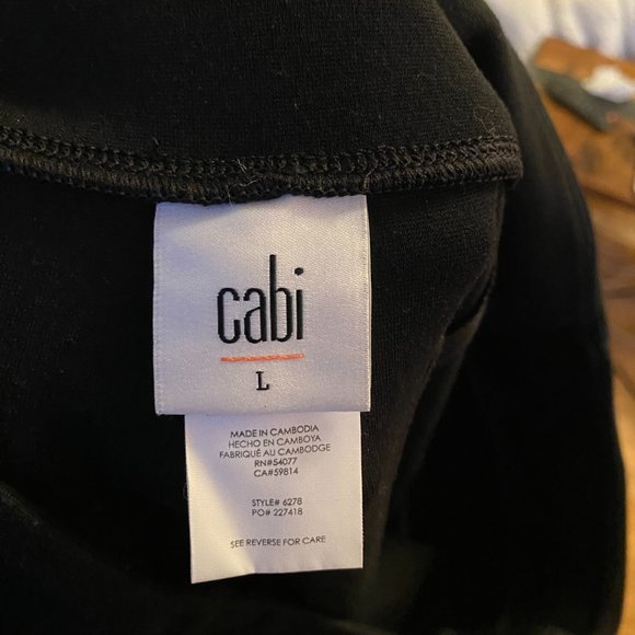 ✨ Black Straight-Legged Legging Pants ~ Size L ~ Cute Open Ankle Detail ✨ - Picture 2 of 7